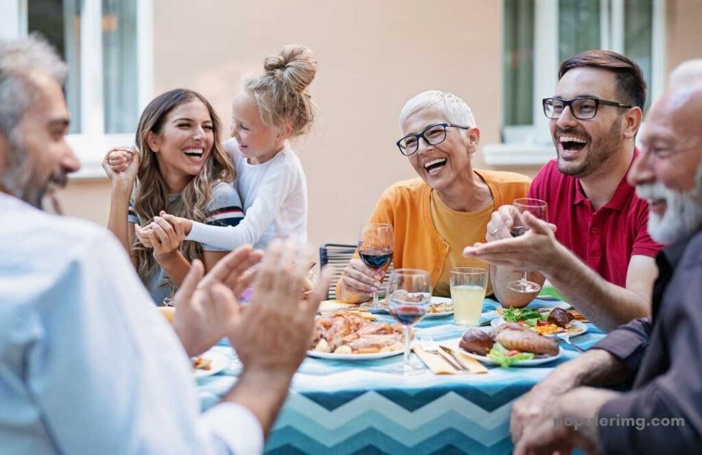 Qcute Happy Family Laughing And Smiling While Eating Food