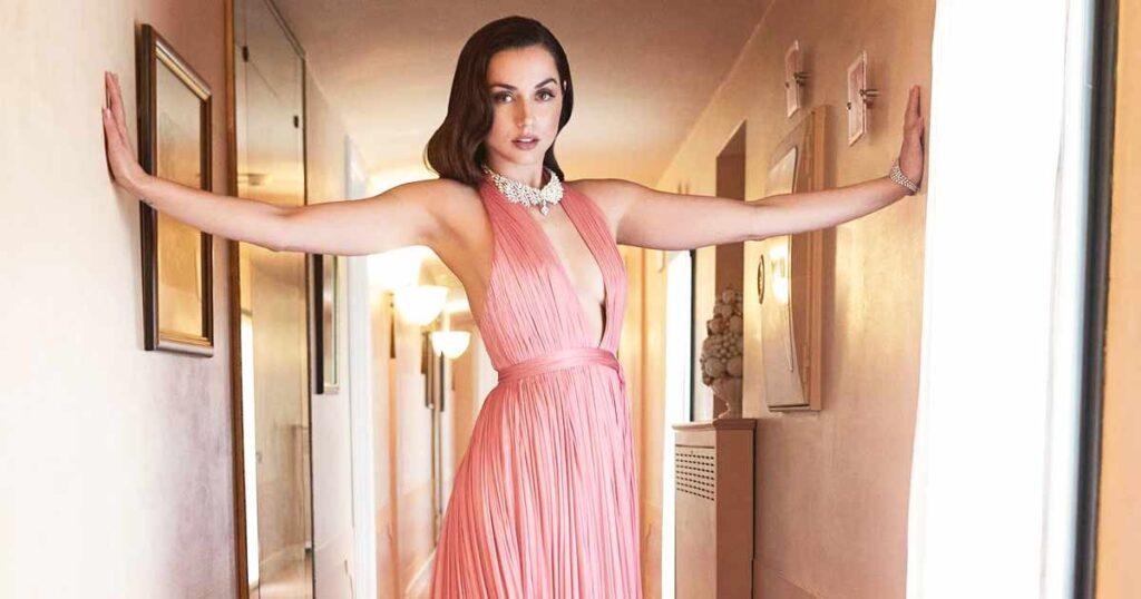 Sizzling Elegance: Ana De Armas Sets Temperatures Soaring In A Mesmerizing Style Statement - Entertainment Stories