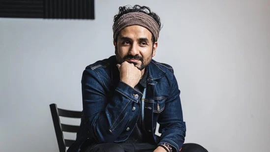 Vir Das'S Hilarious Take On Celebs And The Fear Of Maldives &Amp; Lakshadweep!